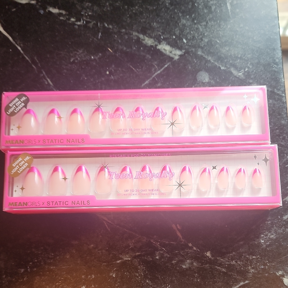 NIB Static Nails Reusable Pop  On Manicure Teen Royalty Set  With Kylie Mascara